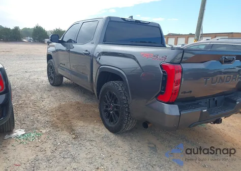 2022 Toyota Tundra Sr5 z USA, uszkodzony, nr VIN 5TFLA5DB6NX018262